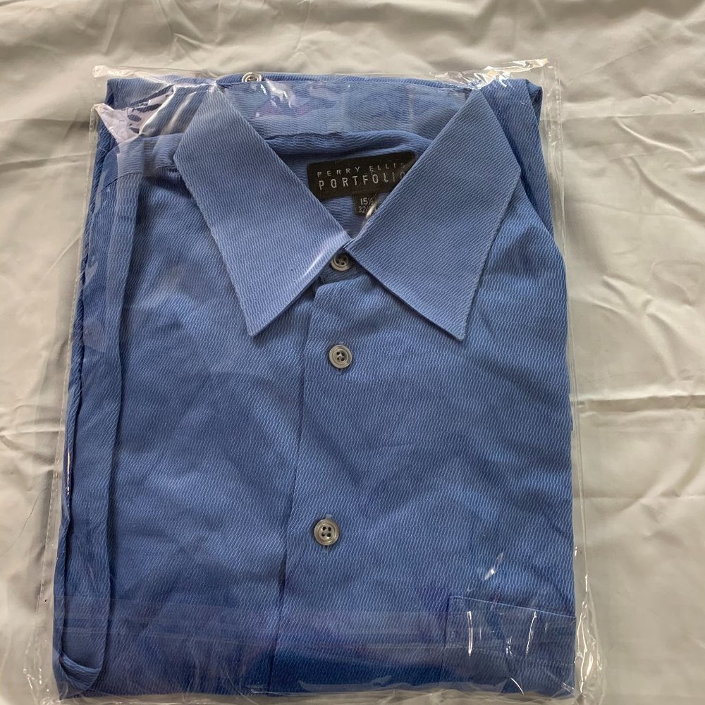 Perry Ellis Portfolio Men's Fitted Dress Shirt